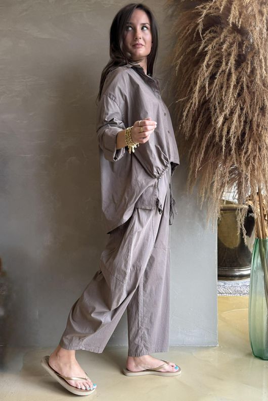 Paloma French Tuck Shirt Mocha